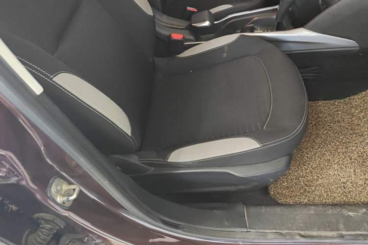 Used Peugeot 2008 2014 1.6L Automatic Trend Edition Right Front Seat