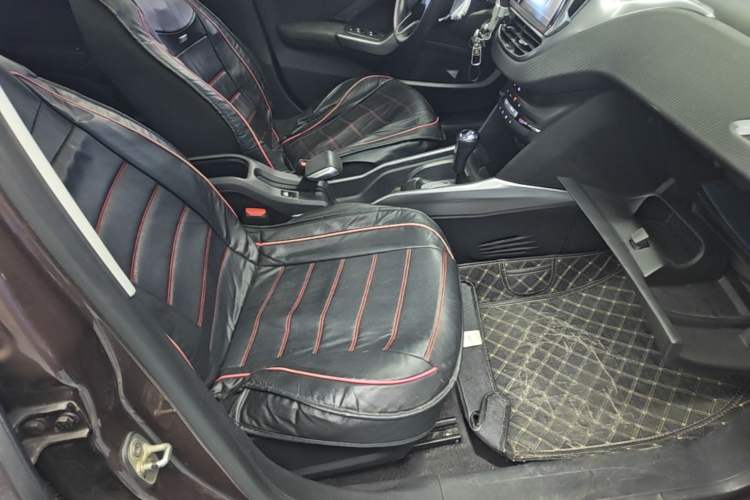 Used Peugeot 2008 2014 1.6L Automatic Fashion Edition Right Front Seat