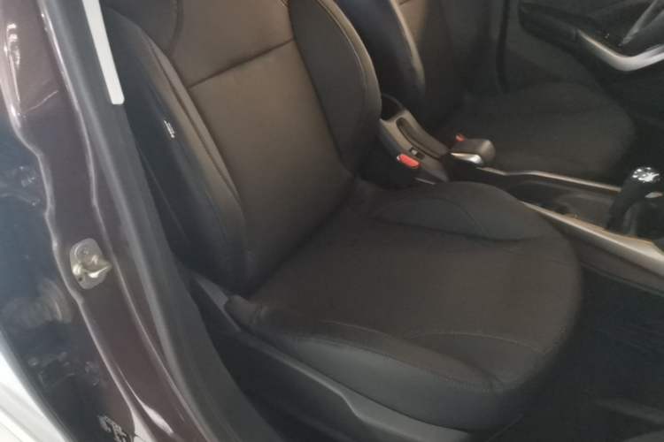 Used Peugeot 2008 2014 1.6L Automatic Fashion Edition Right Front Seat