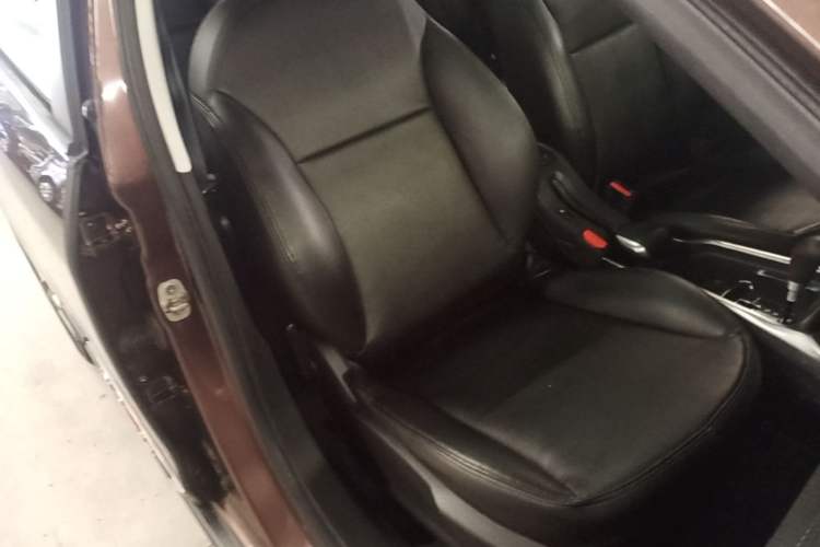 Used Peugeot 2008 2014 1.6L Automatic Fashion Edition Right Front Seat