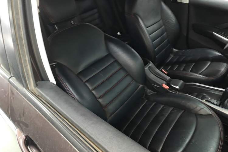 Used Peugeot 2008 2014 1.6L Automatic Trend Edition Right Front Seat