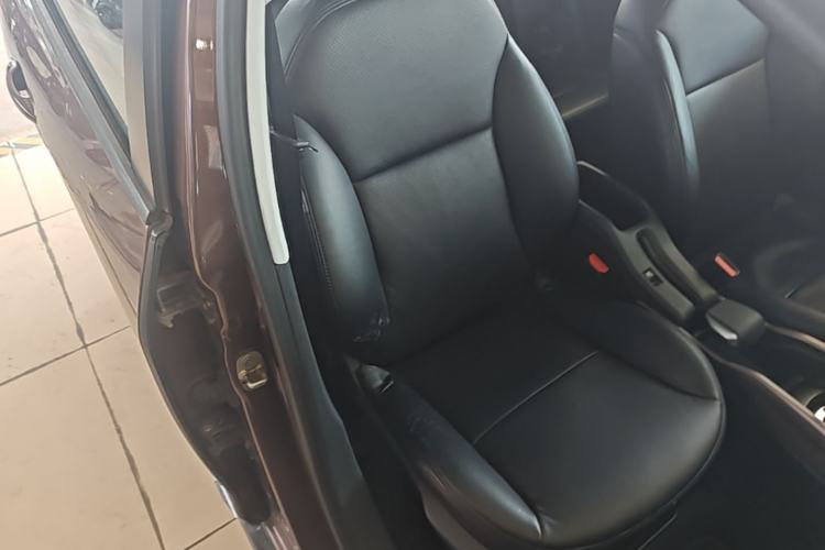 Used Peugeot 2008 2014 1.6L Automatic Fashion Edition Right Front Seat