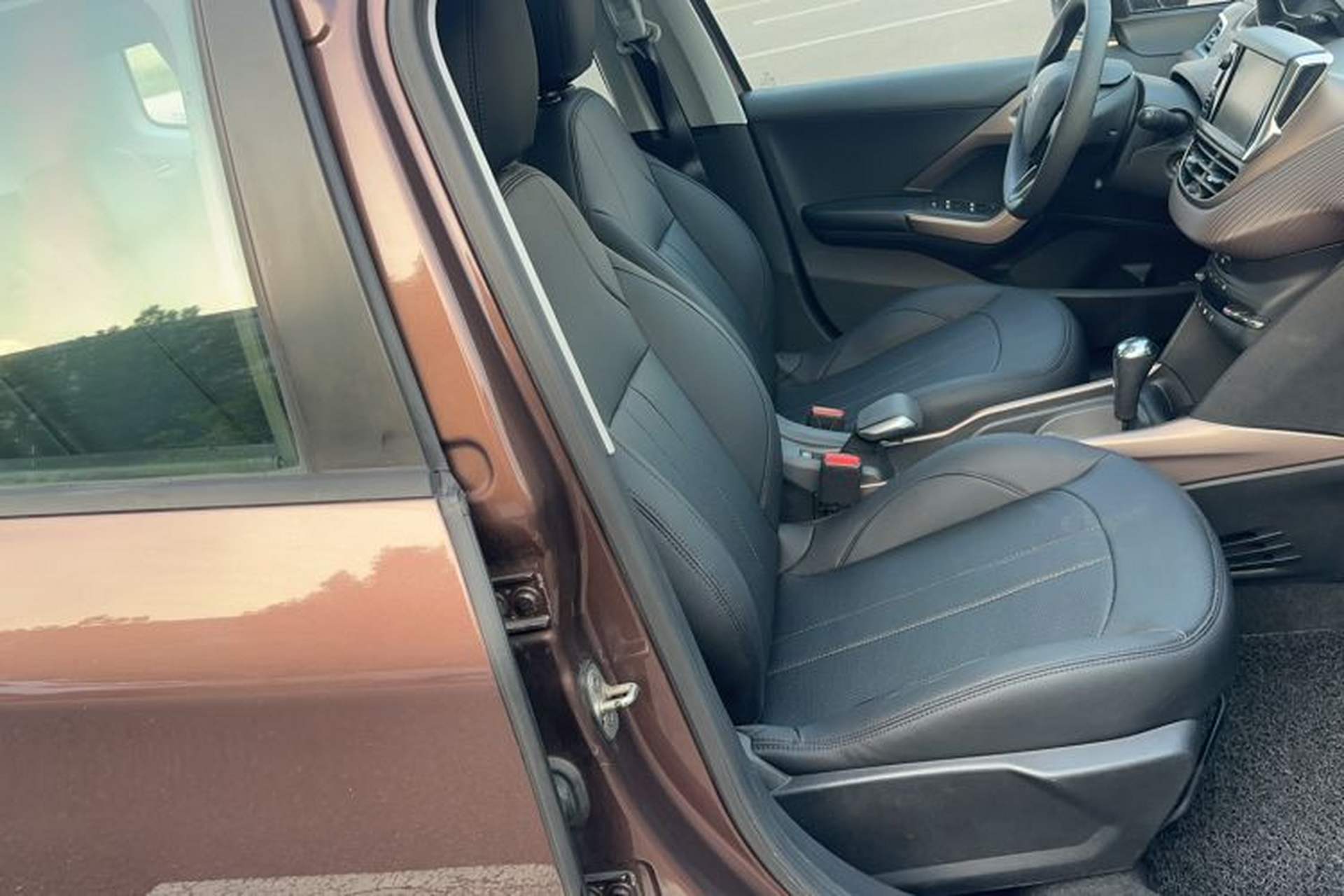 Used Peugeot 2008 2014 1.6L Automatic Fashion Edition Right Front Seat