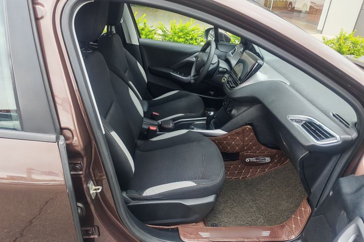 Used Peugeot 2008 2014 1.6L Automatic Trend Edition Right Front Seat