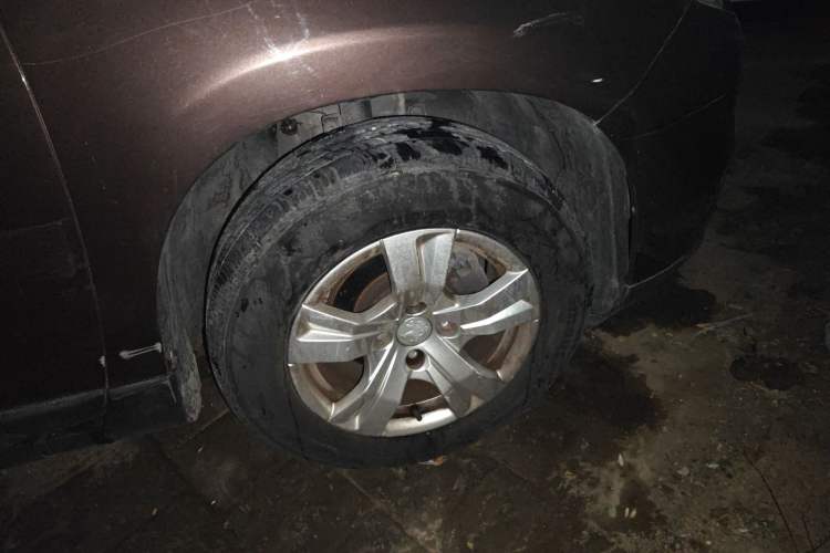 Used Peugeot 2008 2014 1.6L Automatic Trend Edition Right Front Wheel Hub