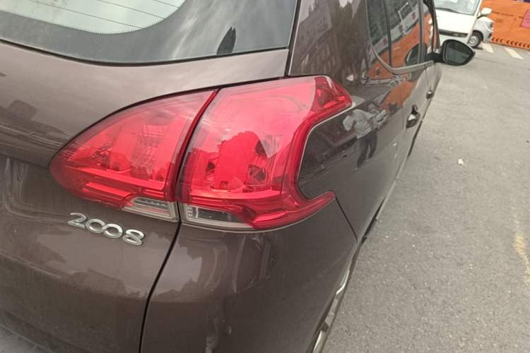Used Peugeot 2008 2014 1.6L Automatic Fashion Edition Right Rear Taillight