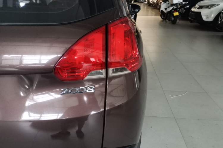 Used Peugeot 2008 2014 1.6L Automatic Fashion Edition Right Rear Taillight