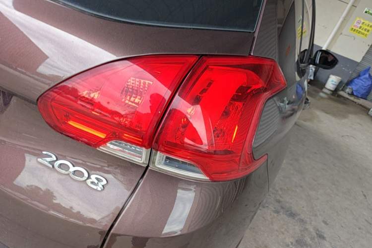 Used Peugeot 2008 2014 1.6L Automatic Fashion Edition Right Rear Taillight