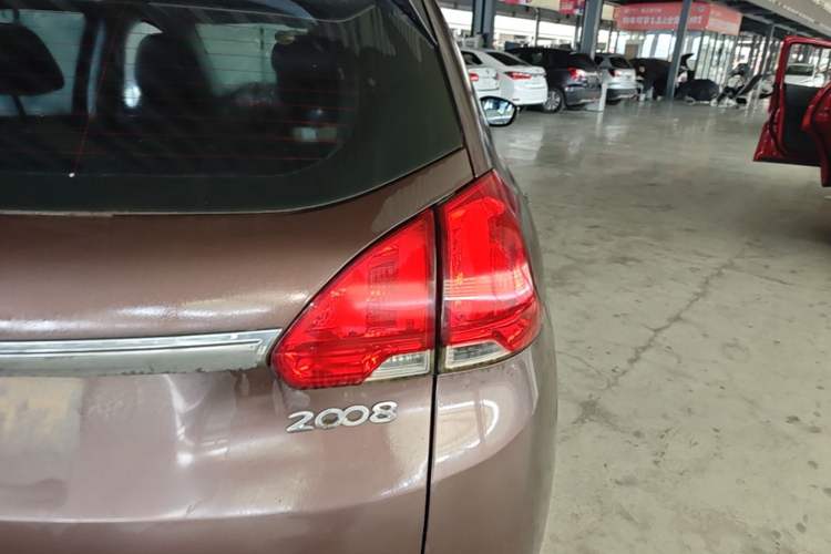 Used Peugeot 2008 2014 1.6L Automatic Navigation Edition Right Rear Taillight
