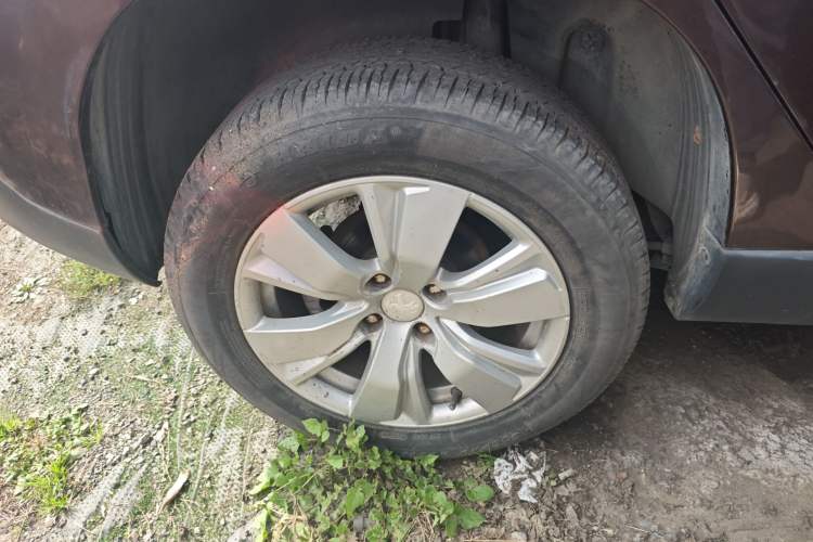 Used Peugeot 2008 2014 1.6L Automatic Fashion Edition Right Rear Wheel Hub