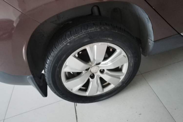 Used Peugeot 2008 2014 1.6L Automatic Fashion Edition Right Rear Wheel Hub