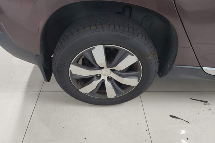 Used Peugeot 2008 2014 1.6L Automatic Navigation Edition Right Rear Wheel Hub