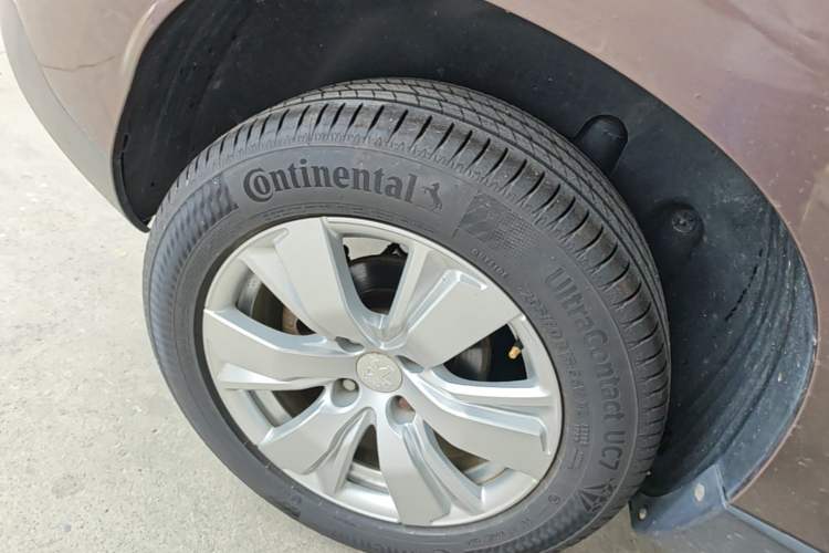 Used Peugeot 2008 2014 1.6L Automatic Fashion Edition Right Rear Wheel Hub