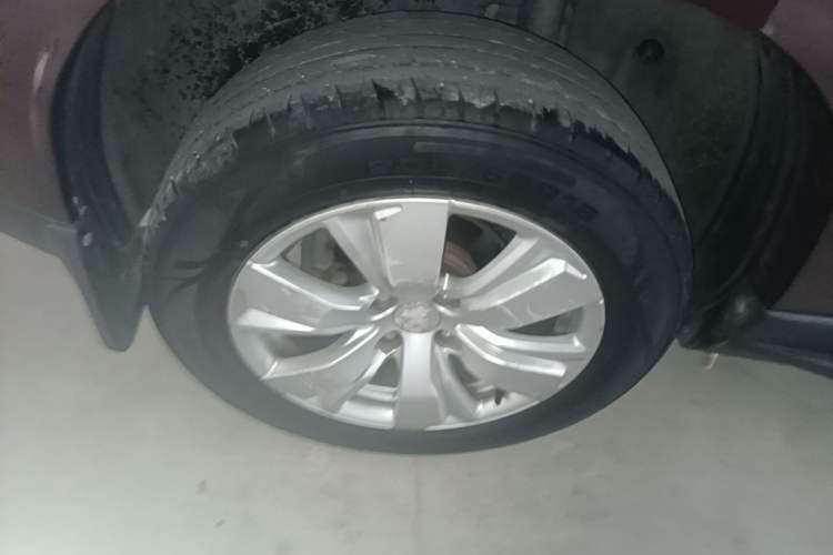 Used Peugeot 2008 2014 1.6L Automatic Fashion Edition Right Rear Wheel Hub