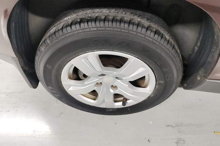 Used Peugeot 2008 2014 1.6L Automatic Trend Edition Right Rear Wheel Hub