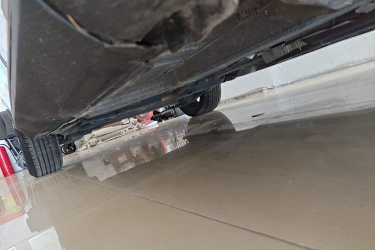 Used Peugeot 2008 2014 1.6L Automatic Navigation Edition Right Side Sill