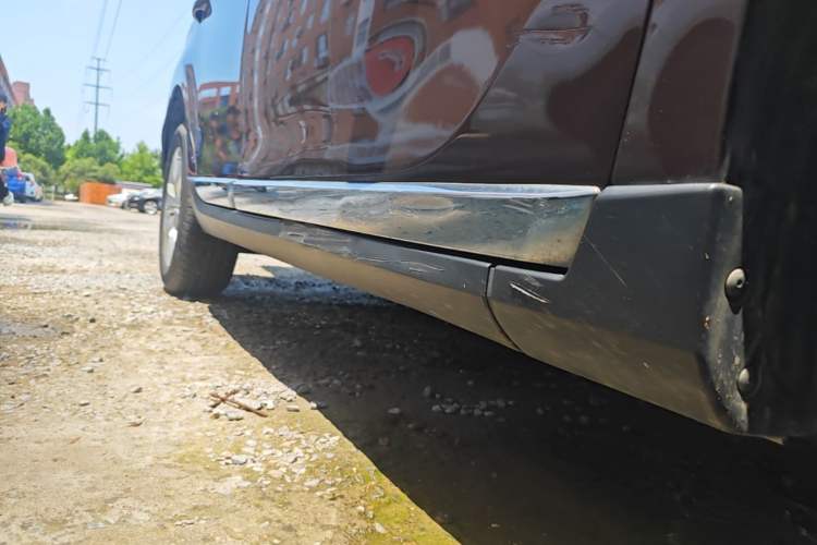 Used Peugeot 2008 2014 1.6L Automatic Fashion Edition Right Side Sill