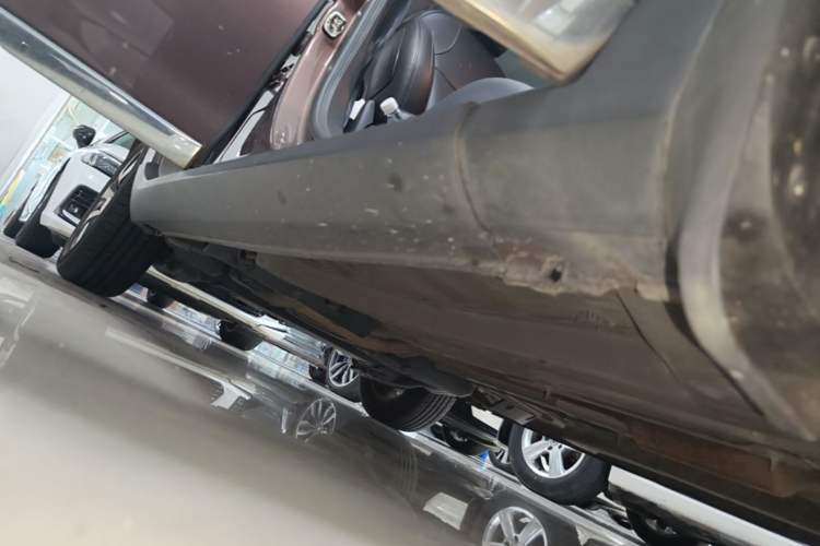 Used Peugeot 2008 2014 1.6L Automatic Navigation Edition Right Side Sill