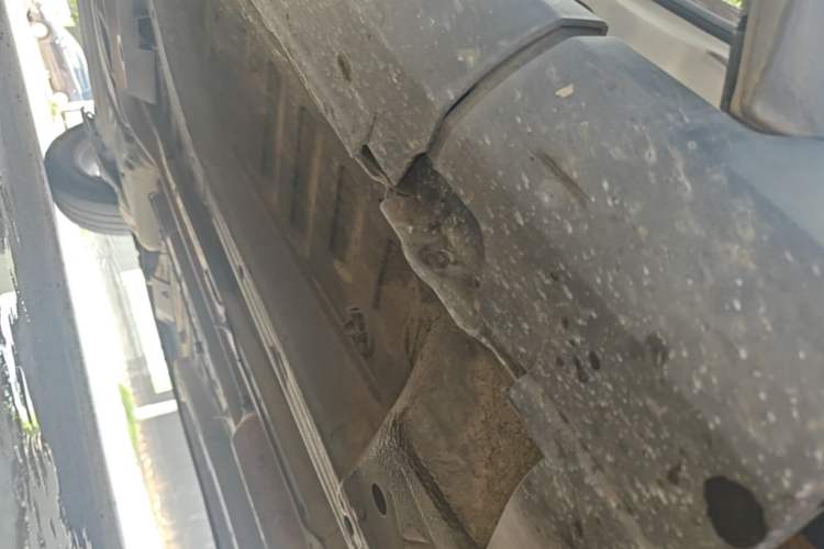 Used Peugeot 2008 2014 1.6L Manual Trend Edition Right Side Sill
