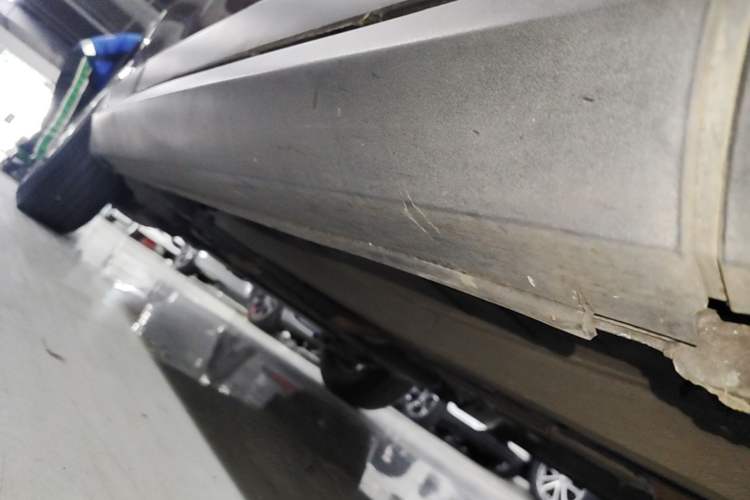Used Peugeot 2008 2014 1.6L Automatic Trend Edition Right Side Sill
