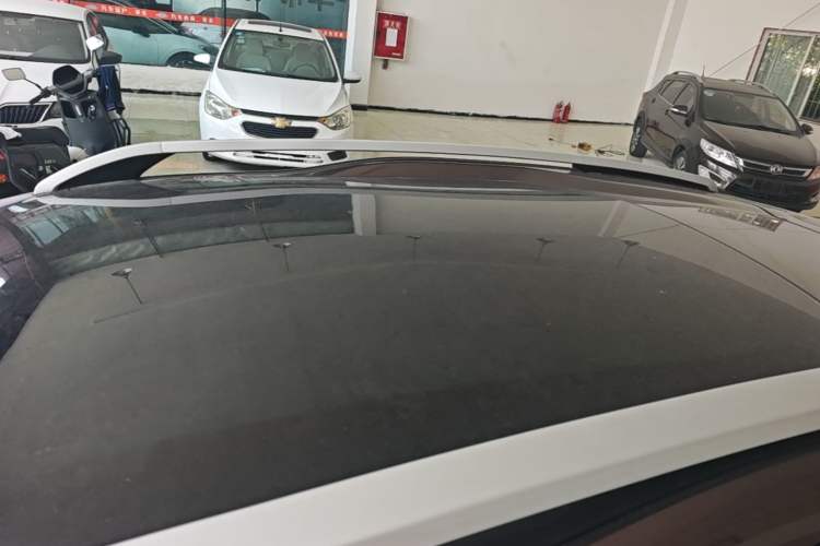 Used Peugeot 2008 2014 1.6L Automatic Fashion Edition Roof
