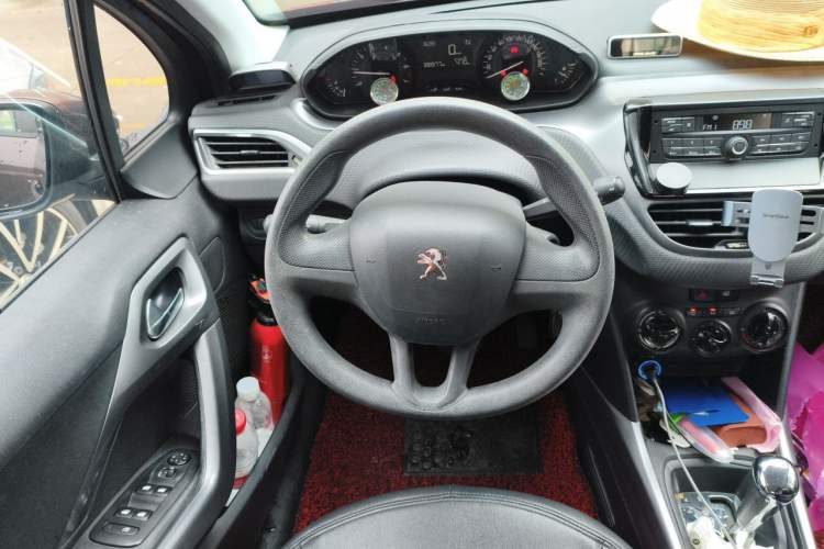 Used Peugeot 2008 2014 1.6L Automatic Trend Edition Steering Wheel