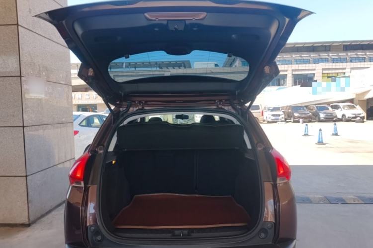 Used Peugeot 2008 2014 1.6L Manual Fashion Edition Trunk