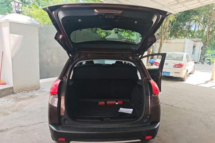 Used Peugeot 2008 2014 1.6L Automatic Trend Edition Trunk