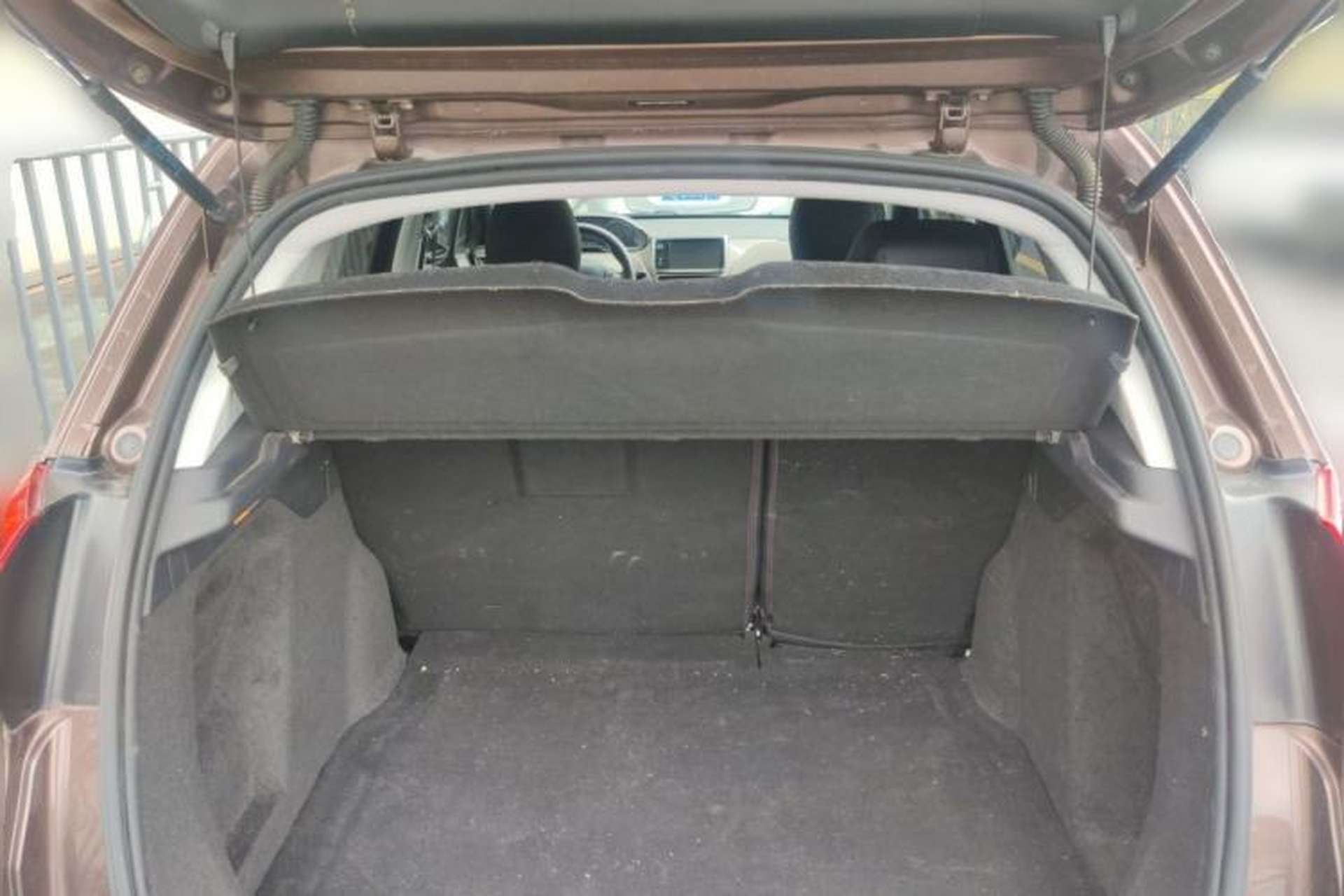 Used Peugeot 2008 2014 1.6L Automatic Fashion Edition Trunk