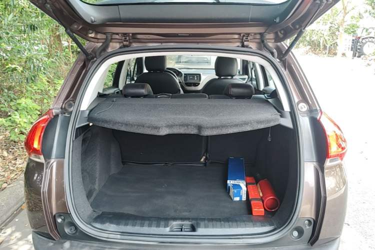 Used Peugeot 2008 2014 1.6L Automatic Fashion Edition Trunk