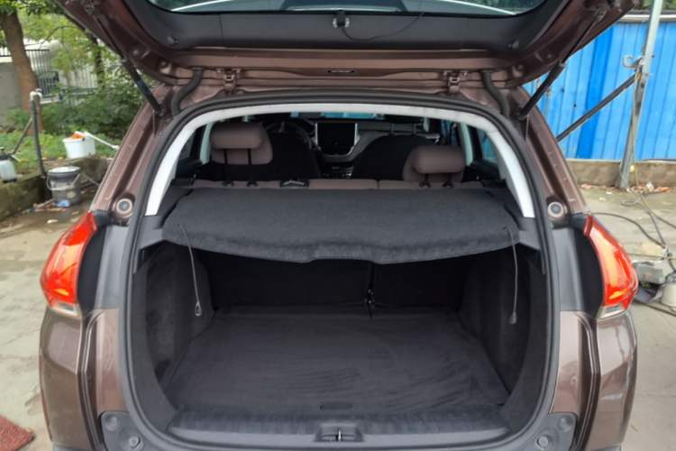 Used Peugeot 2008 2014 1.6L Automatic Fashion Edition Trunk