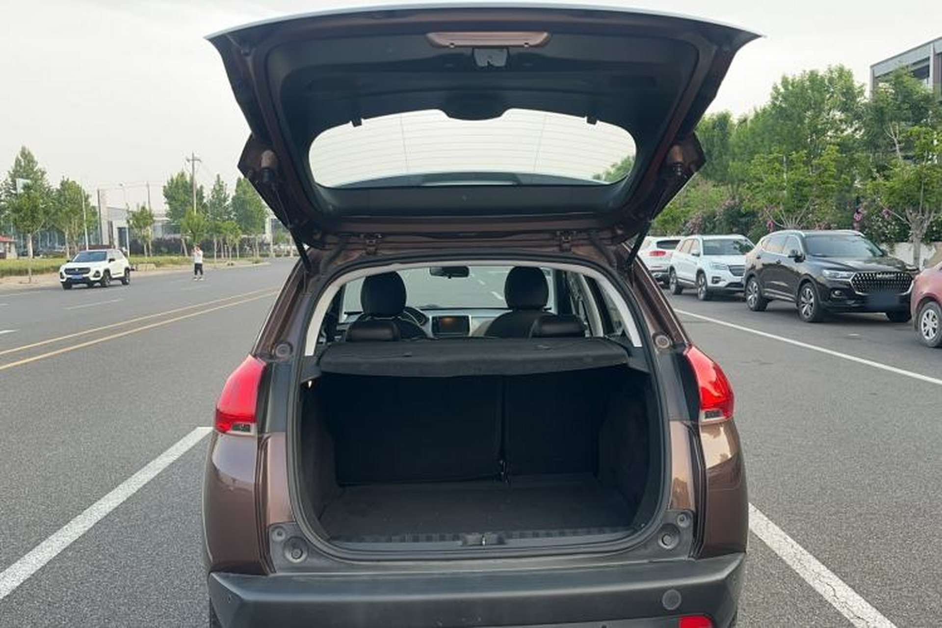 Used Peugeot 2008 2014 1.6L Automatic Fashion Edition Trunk