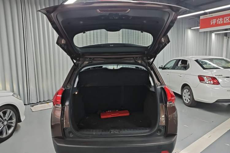 Used Peugeot 2008 2014 1.6L Manual Fashion Edition Trunk