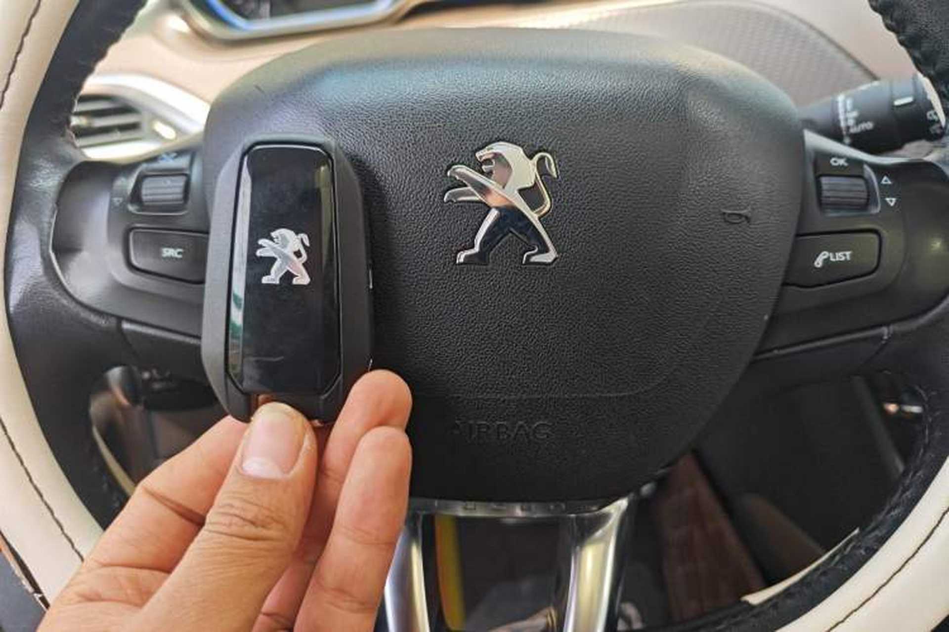 Used Peugeot 2008 2014 1.6L Automatic Navigation Edition Vehicle Key
