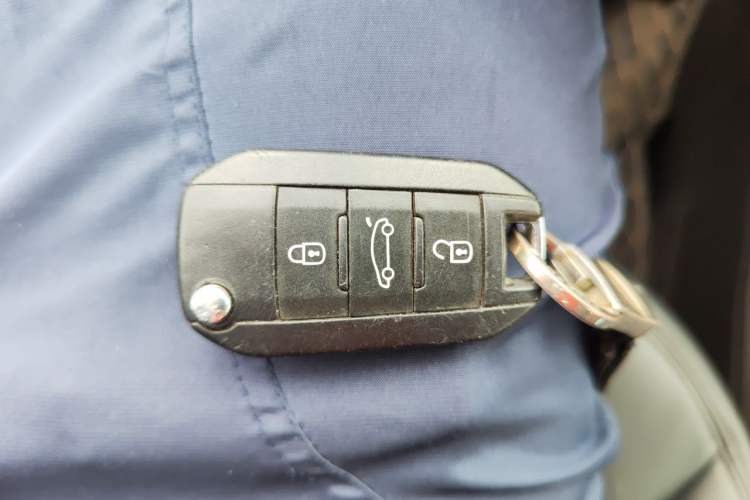 Used Peugeot 2008 2014 1.6L Automatic Trend Edition Vehicle Key