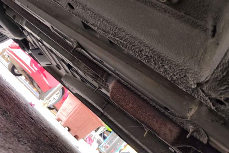 Used Peugeot 2008 2014 1.6L Automatic Fashion Edition Chassis Front Right