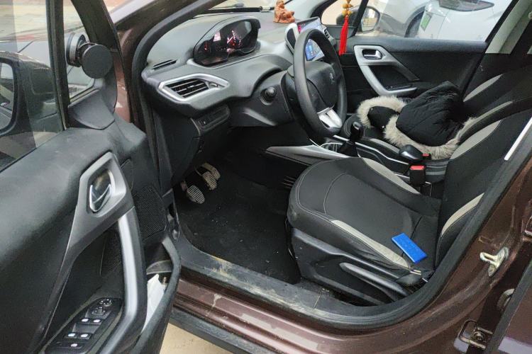 Used Peugeot 2008 2014 1.6L Manual Trend Edition Driver Seat