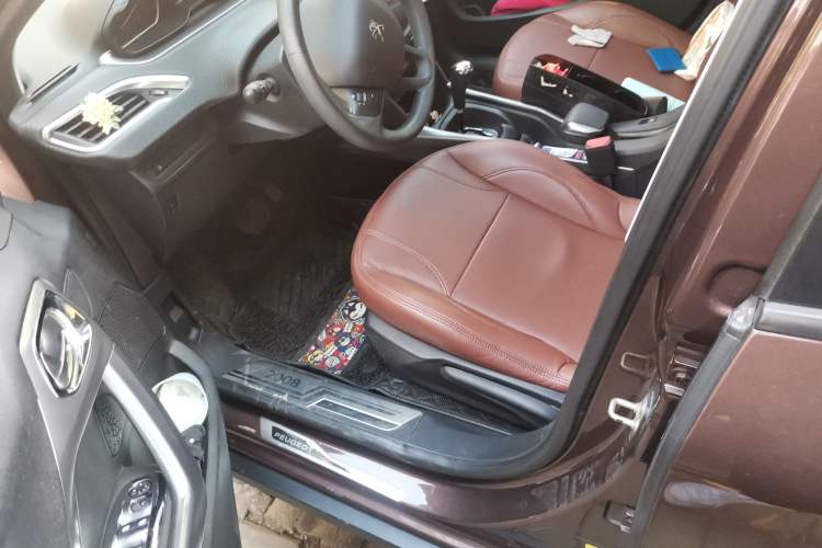 Used Peugeot 2008 2014 1.6L Automatic Fashion Edition Driver Seat