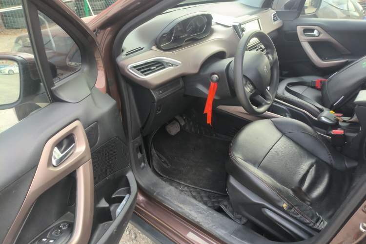 Used Peugeot 2008 2014 1.6L Automatic Fashion Edition Driver Seat