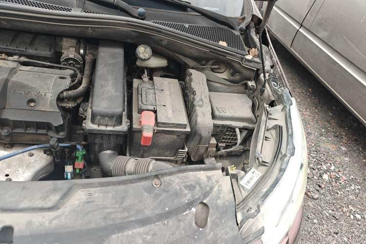 Used Peugeot 2008 2014 1.6L Manual Fashion Edition Engine Bay Left