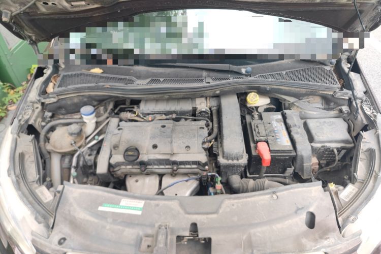 Used Peugeot 2008 2014 1.6L Automatic Navigation Edition Engine Bay