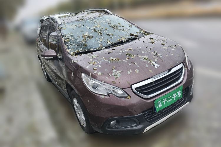 Used Peugeot 2008 2014 1.6L Manual Trend Edition Front Right 45 Deg
