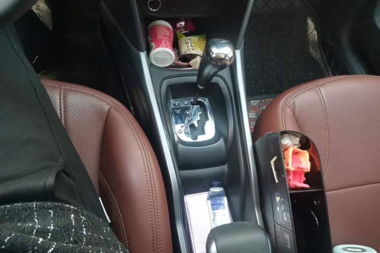 Used Peugeot 2008 2014 1.6L Automatic Fashion Edition Gear Lever