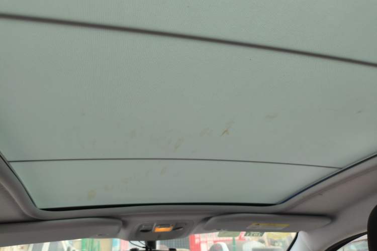 Used Peugeot 2008 2014 1.6L Automatic Fashion Edition Headliner