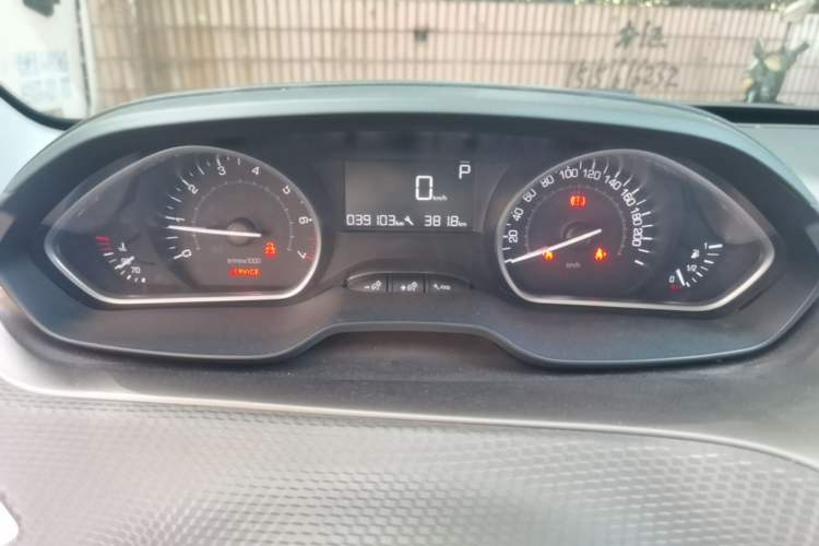 Used Peugeot 2008 2014 1.6L Automatic Fashion Edition Instrument Cluster