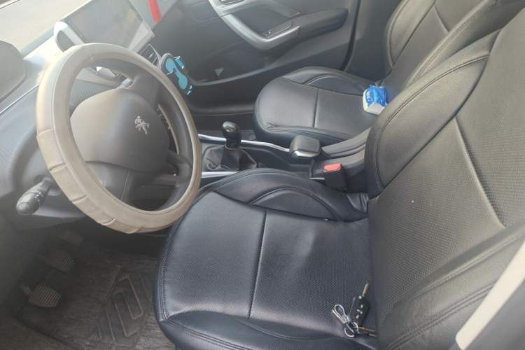 Used Peugeot 2008 2014 1.6L Manual Trend Edition Left Front Seat