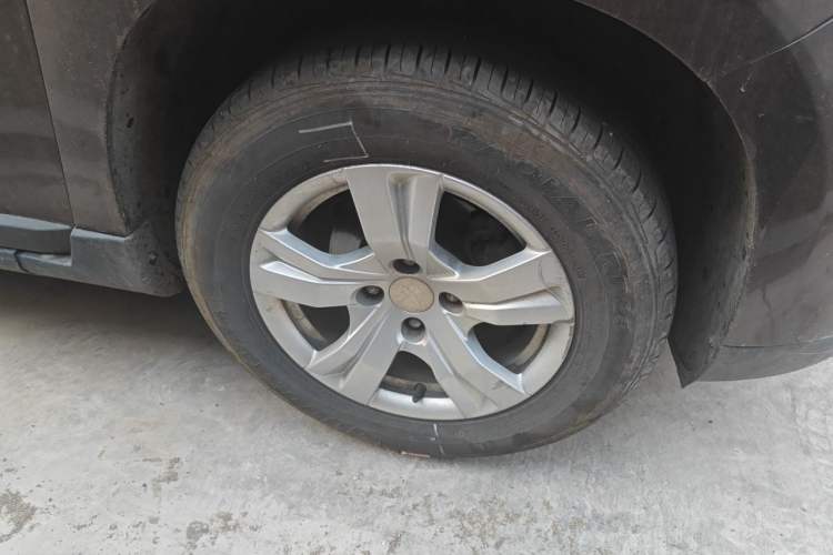 Used Peugeot 2008 2014 1.6L Manual Trend Edition Right Front Wheel Hub