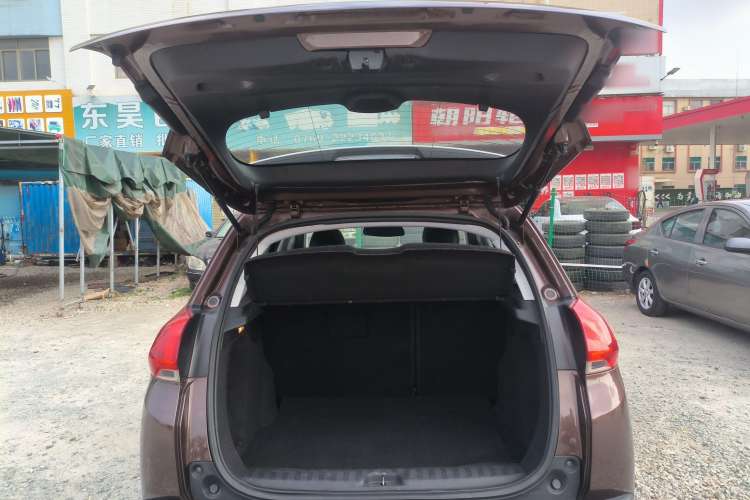 Used Peugeot 2008 2014 1.6L Automatic Fashion Edition Trunk