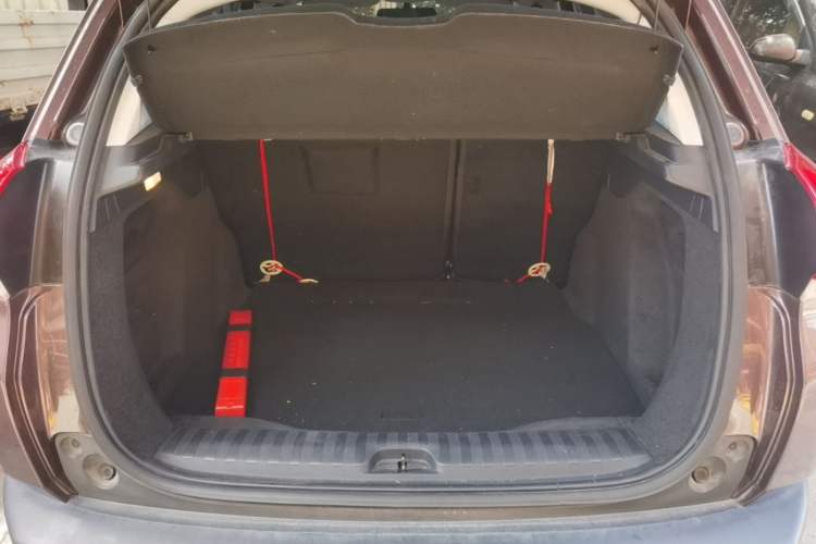 Used Peugeot 2008 2014 1.6L Automatic Fashion Edition Trunk