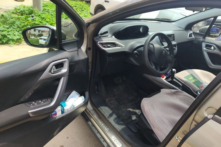 Used Peugeot 2008 2014 1.6L Automatic Trend Edition Driver Seat